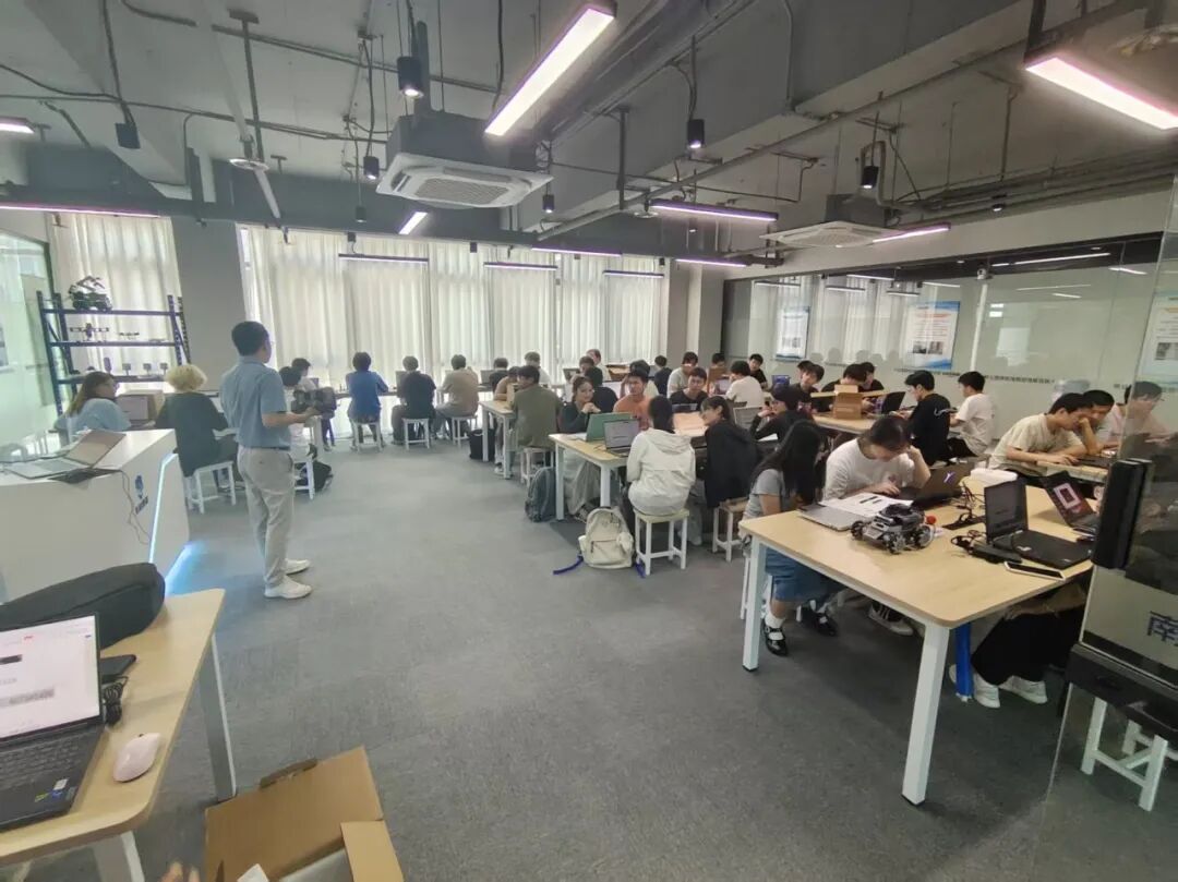 安徽工业大学暑期人工智能工程实践活动圆满完成